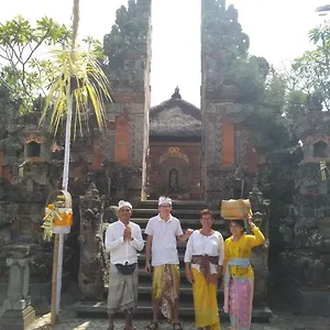 Taman Anyar , Ubud Indonesia